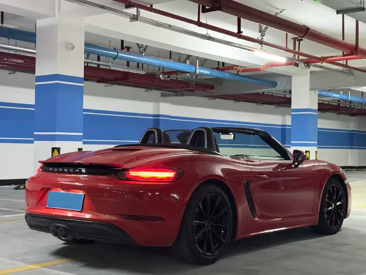 2020 Porsche 718 2.0T 250HP H4 7DCT,autocango,china used car exporter,china ev exporter,chinese used car exporter,chinese used ev exporter