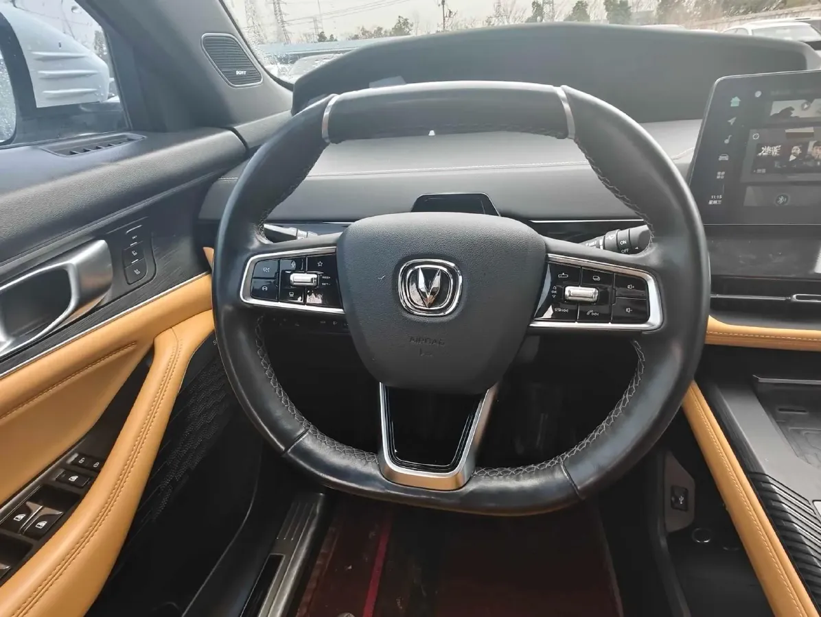 2021 ChangAn UNI-K 2.0T 233HP L4 8AT,autocango,china used car exporter,china ev exporter,chinese used car exporter,chinese used ev exporter