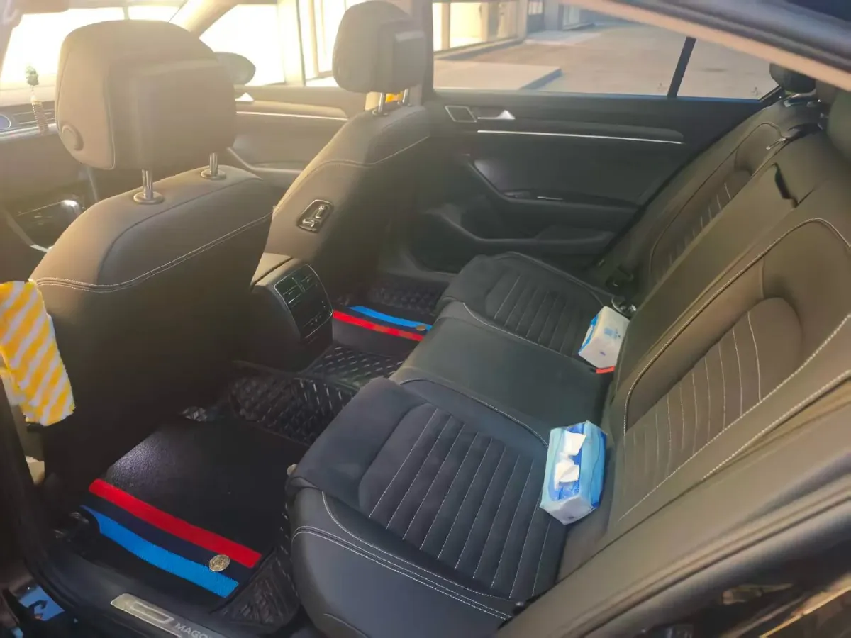 2021 Volkswagen Magotan 2.0T 186HP L4 7DCT,autocango,china used car exporter,china ev exporter,chinese used car exporter,chinese used ev exporter