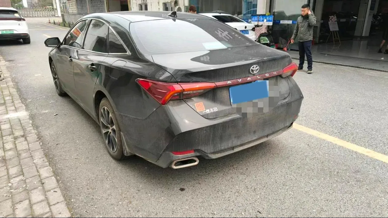 2024 Toyota Avalon 2.0L 173HP L4 CVT,autocango,china used car exporter,china ev exporter,chinese used car exporter,chinese used ev exporter