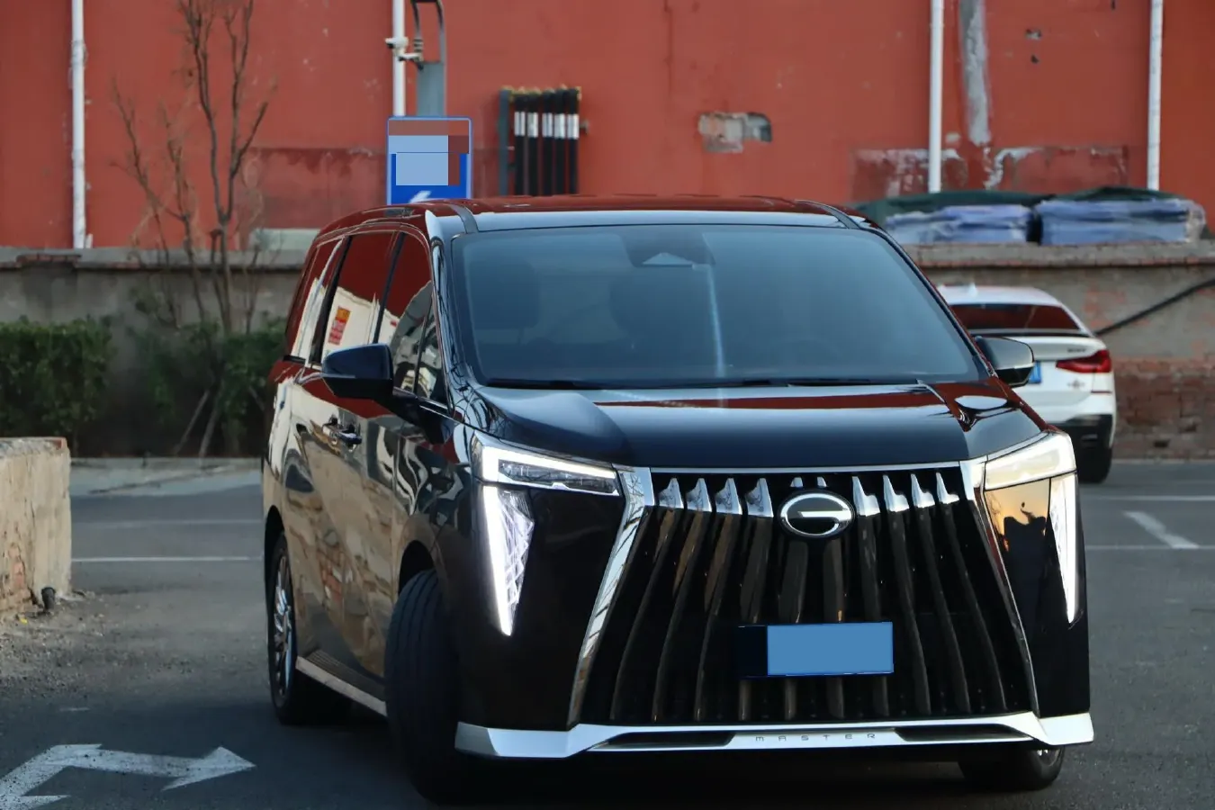 2023 GAC Trumpchi M8 2.0T 252HP L4 8AT,autocango,china used car exporter,china ev exporter,chinese used car exporter,chinese used ev exporter