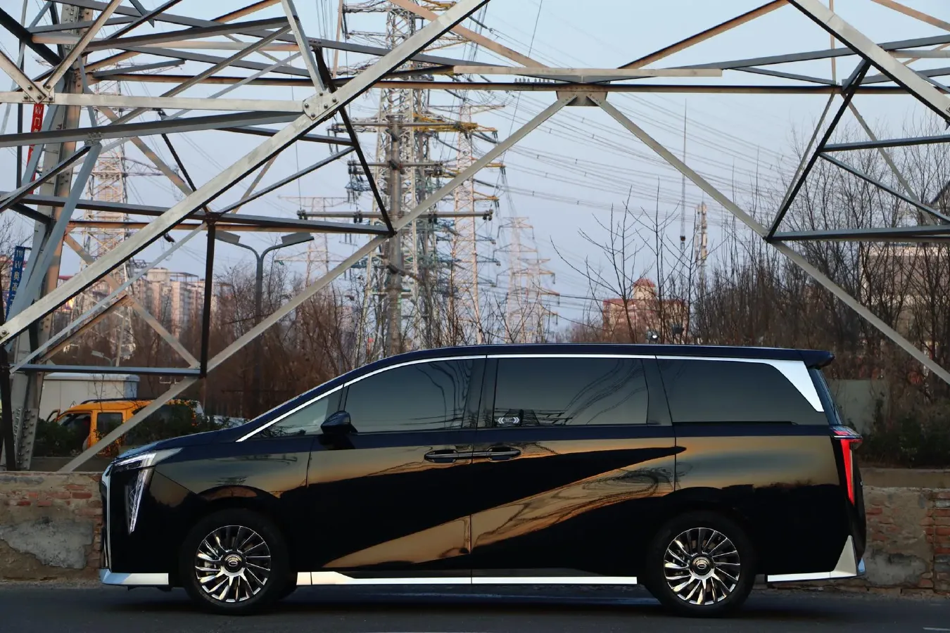 2023 GAC Trumpchi M8 2.0T 252HP L4 8AT,autocango,china used car exporter,china ev exporter,chinese used car exporter,chinese used ev exporter