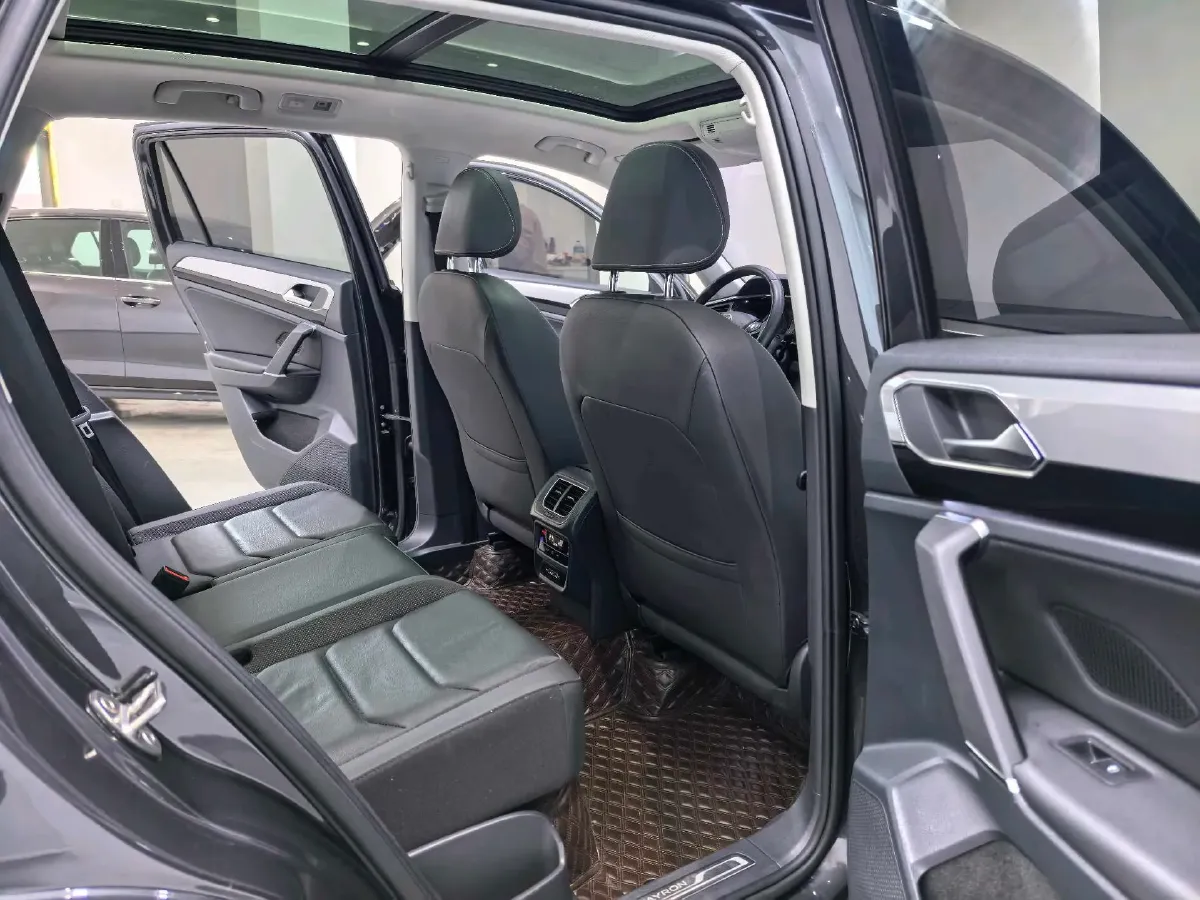 2021 Volkswagen Tayron 1.4T 150HP L4 7DCT,autocango,china used car exporter,china ev exporter,chinese used car exporter,chinese used ev exporter