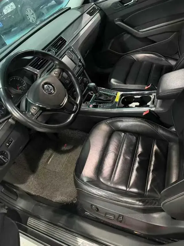 2017 Volkswagen Passat 1.8T 180HP L4 7DCT,autocango,china used car exporter,china ev exporter,chinese used car exporter,chinese used ev exporter
