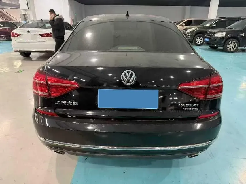 2017 Volkswagen Passat 1.8T 180HP L4 7DCT,autocango,china used car exporter,china ev exporter,chinese used car exporter,chinese used ev exporter