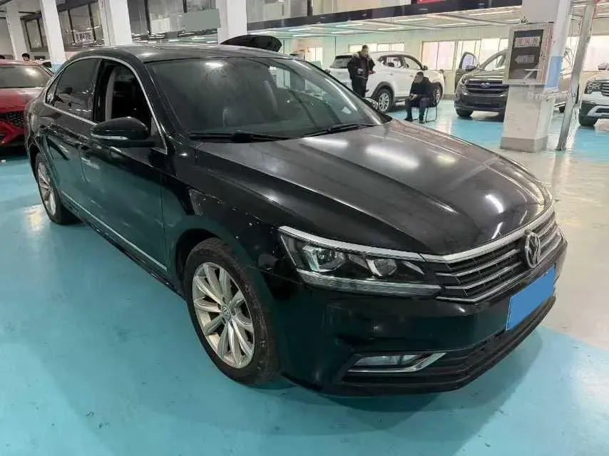 2017 Volkswagen Passat 1.8T 180HP L4 7DCT,autocango,china used car exporter,china ev exporter,chinese used car exporter,chinese used ev exporter