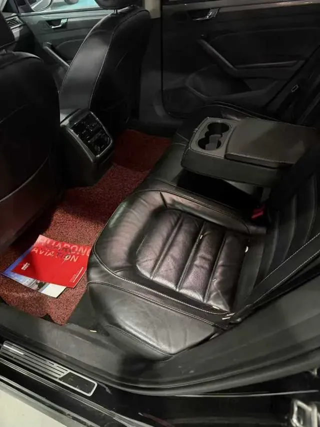 2017 Volkswagen Passat 1.8T 180HP L4 7DCT,autocango,china used car exporter,china ev exporter,chinese used car exporter,chinese used ev exporter