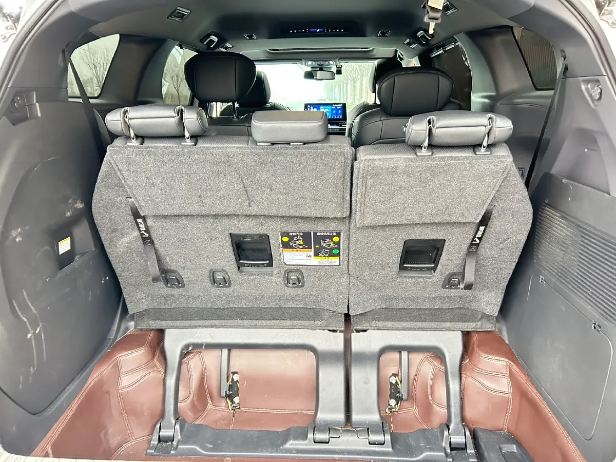 2021 Toyota Sienna 2.5L 192HP L4 E-CVT Hybrid,autocango,china used car exporter,china ev exporter,chinese used car exporter,chinese used ev exporter