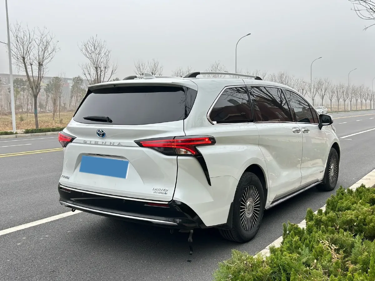 2021 Toyota Sienna 2.5L 192HP L4 E-CVT Hybrid,autocango,china used car exporter,china ev exporter,chinese used car exporter,chinese used ev exporter