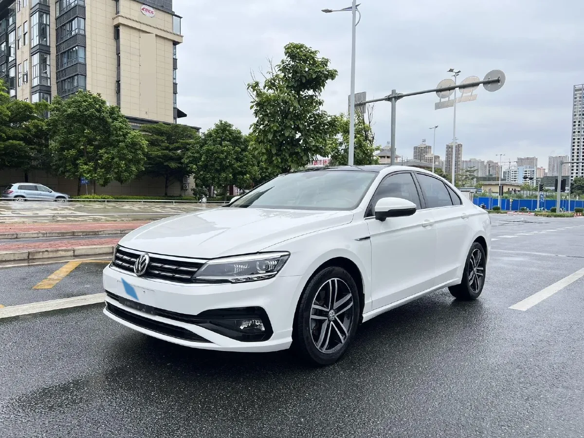 2019 Volkswagen Passat 1.4T 150HP L4 7DCT,autocango,china used car exporter,china ev exporter,chinese used car exporter,chinese used ev exporter