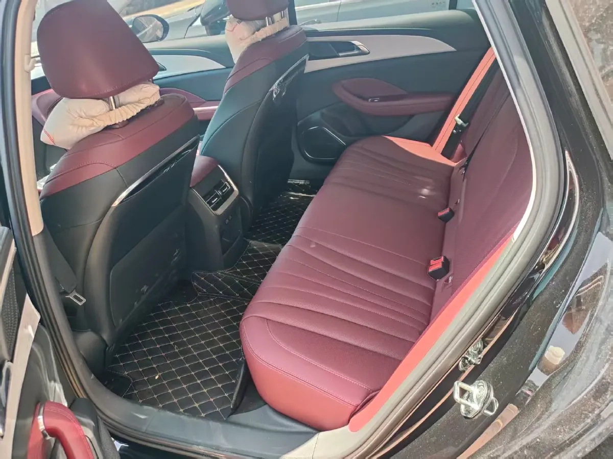 2025 HongQi H5 1.5T 169HP L4 7DCT,autocango,china used car exporter,china ev exporter,chinese used car exporter,chinese used ev exporter