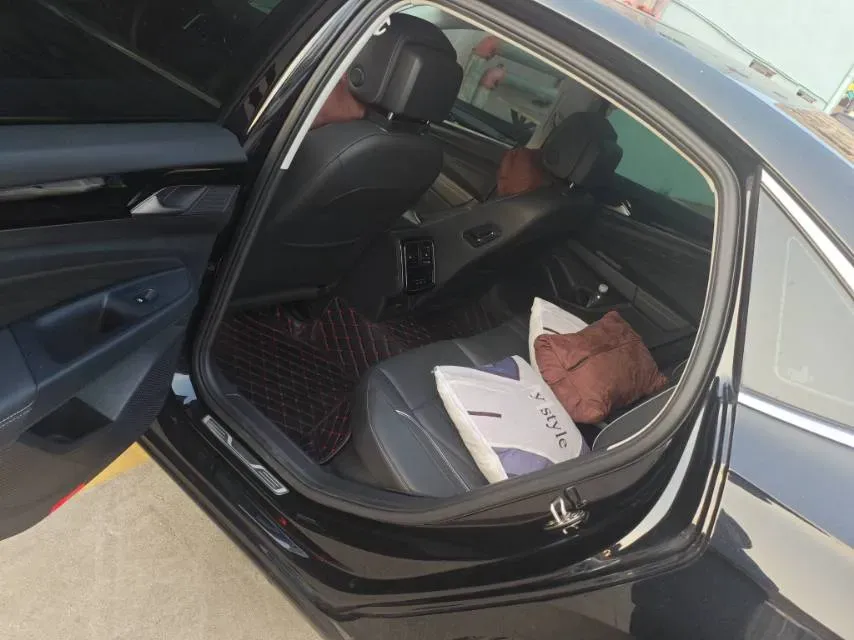 2024 Volkswagen Passat 2.0T 220HP L4 7DCT,autocango,china used car exporter,china ev exporter,chinese used car exporter,chinese used ev exporter