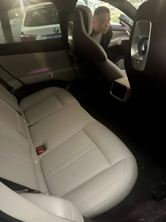 2025 MI YU7 BEV 96.3KWH,autocango,china used car exporter,china ev exporter,chinese used car exporter,chinese used ev exporter