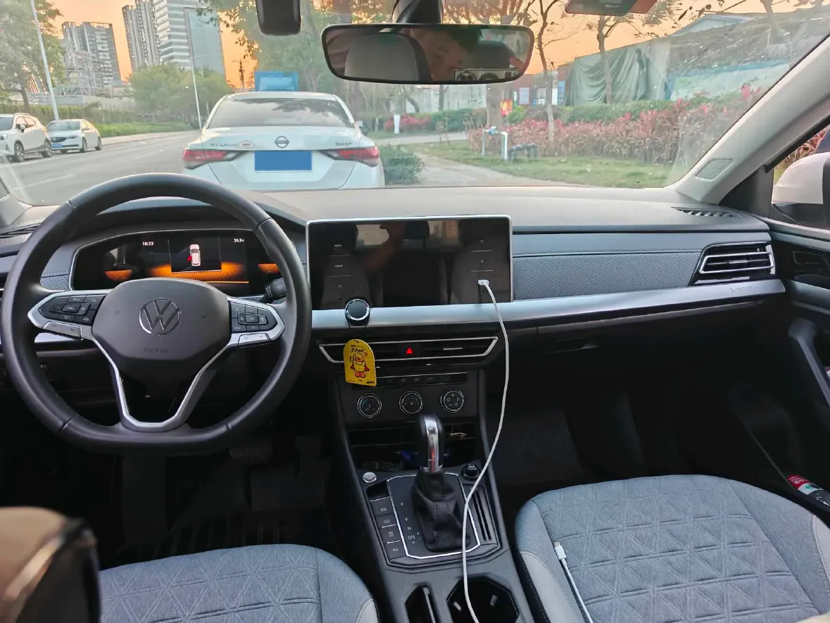 2023 Volkswagen Lavida 1.4T 150HP L4 7DCT,autocango,china used car exporter,china ev exporter,chinese used car exporter,chinese used ev exporter