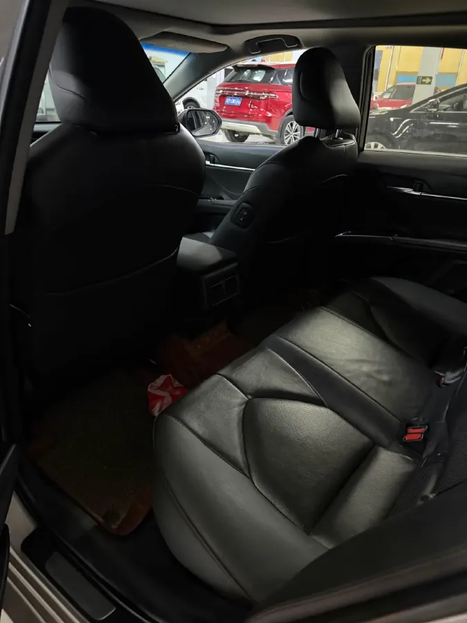 2018 Toyota Camry 2.5L 209HP L4 8AT,autocango,china used car exporter,china ev exporter,chinese used car exporter,chinese used ev exporter