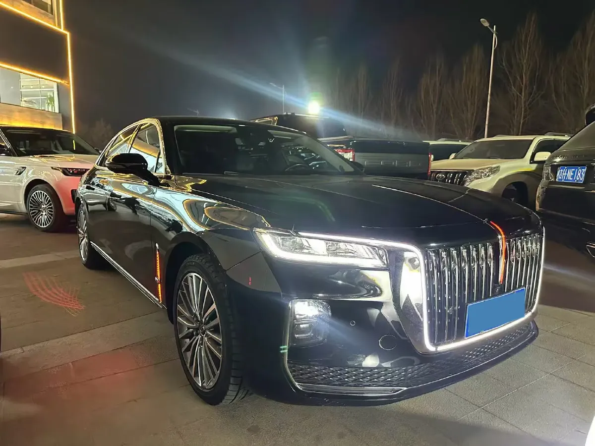 2020 HongQi H9 2.0T 252HP L4 7DCT,autocango,china used car exporter,china ev exporter,chinese used car exporter,chinese used ev exporter