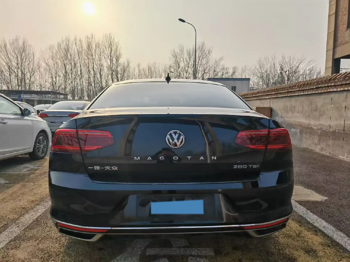 2020 Volkswagen Magotan 1.4T 150HP L4 7DCT,autocango,china used car exporter,china ev exporter,chinese used car exporter,chinese used ev exporter