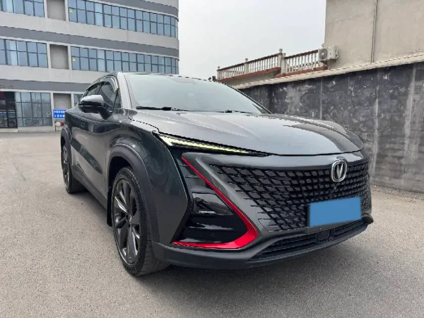2020 ChangAn UNI-T 1.5T 180HP L4 7DCT,autocango,china used car exporter,china ev exporter,chinese used car exporter,chinese used ev exporter