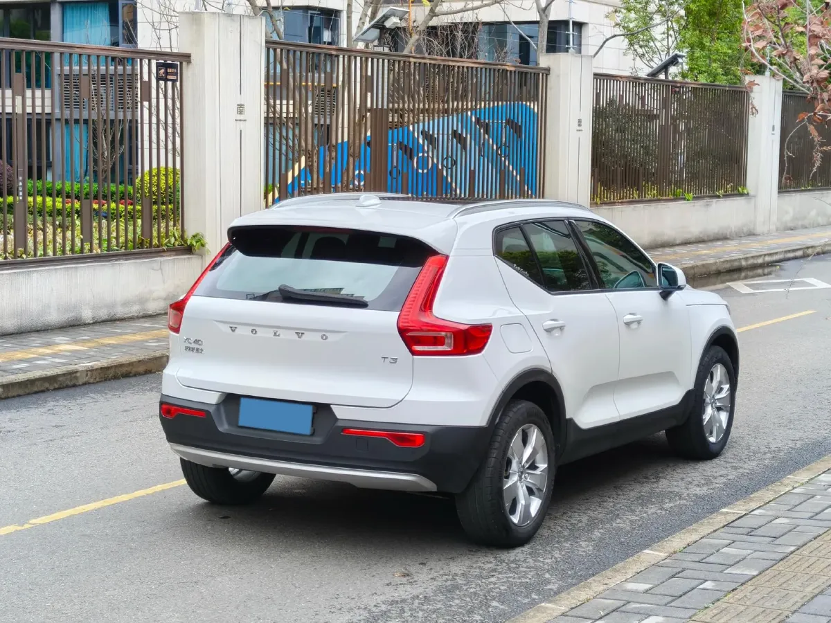 2021 Volvo XC40 1.5T 163HP L3 8AT,autocango,china used car exporter,china ev exporter,chinese used car exporter,chinese used ev exporter