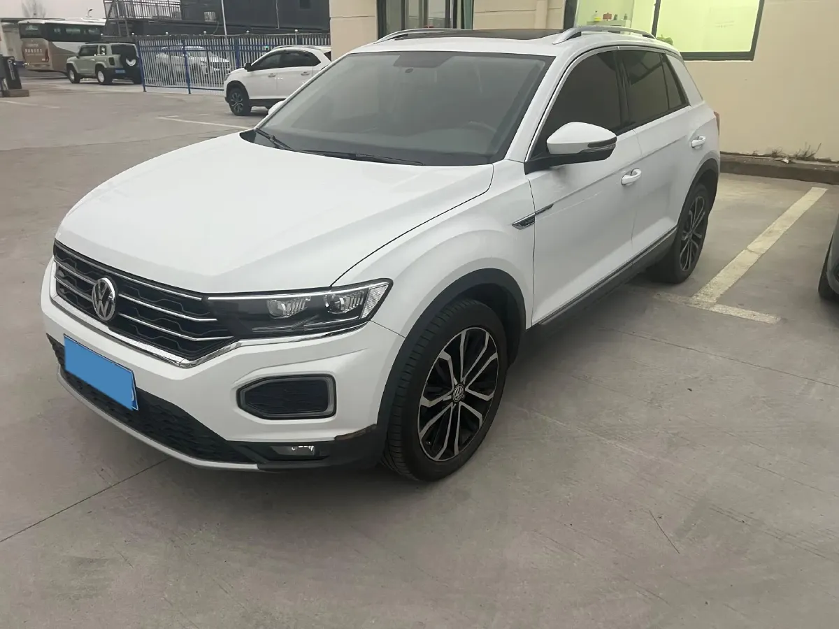 2020 Volkswagen T-Roc 1.4T 150HP L4 7DCT,autocango,china used car exporter,china ev exporter,chinese used car exporter,chinese used ev exporter