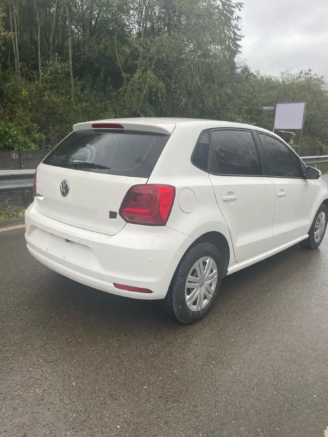 2016 Volkswagen Polo 1.4L 90HP L4 5MT,autocango,china used car exporter,china ev exporter,chinese used car exporter,chinese used ev exporter