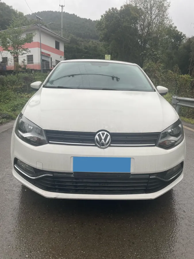 2016 Volkswagen Polo 1.4L 90HP L4 5MT,autocango,china used car exporter,china ev exporter,chinese used car exporter,chinese used ev exporter