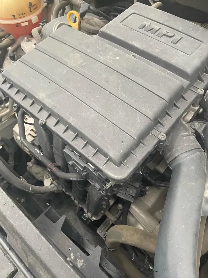 2016 Volkswagen Polo 1.4L 90HP L4 5MT,autocango,china used car exporter,china ev exporter,chinese used car exporter,chinese used ev exporter