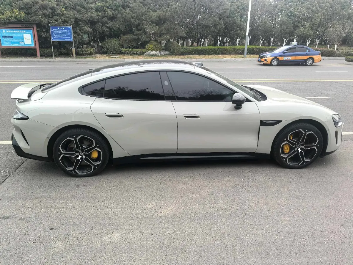 2024 MI SU7 BEV 94.3KWH,autocango,china used car exporter,china ev exporter,chinese used car exporter,chinese used ev exporter