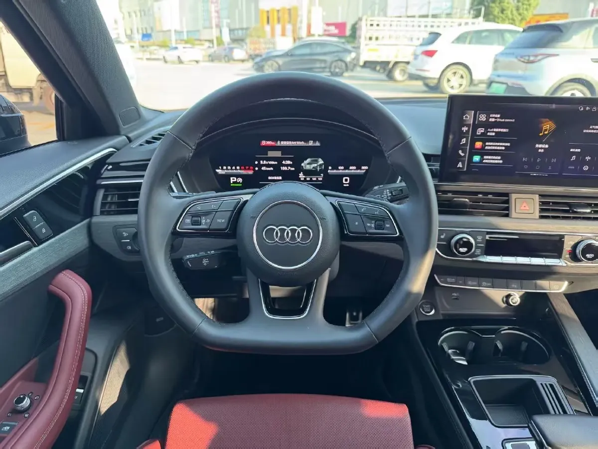 2023 Audi A4L 2.0T 190HP L4 7DCT,autocango,china used car exporter,china ev exporter,chinese used car exporter,chinese used ev exporter