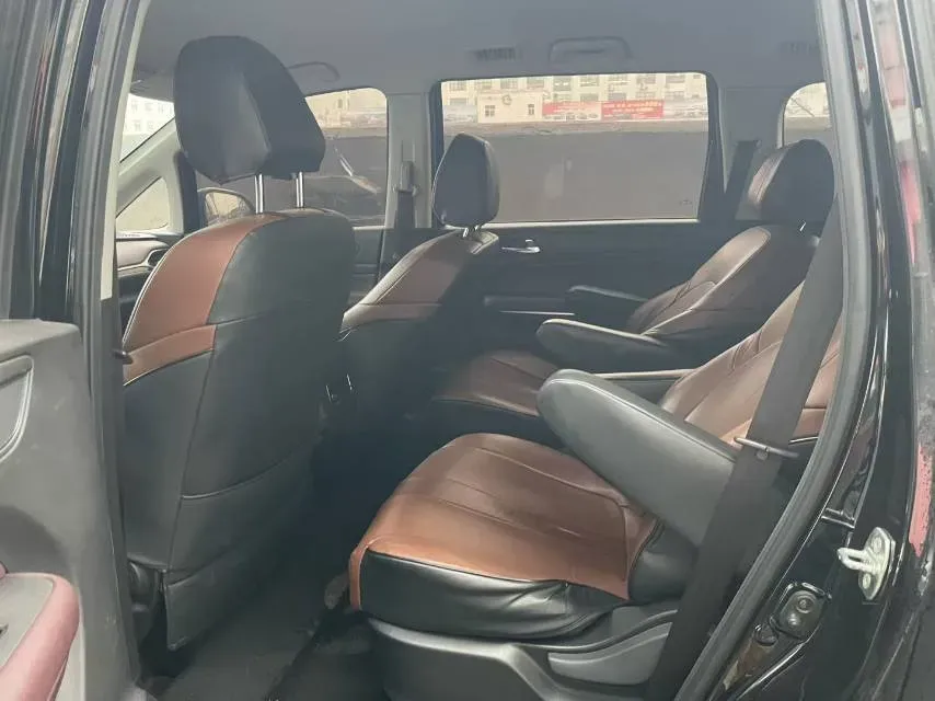 2023 GAC Trumpchi M6 1.5T 177HP L4 7DCT,autocango,china used car exporter,china ev exporter,chinese used car exporter,chinese used ev exporter