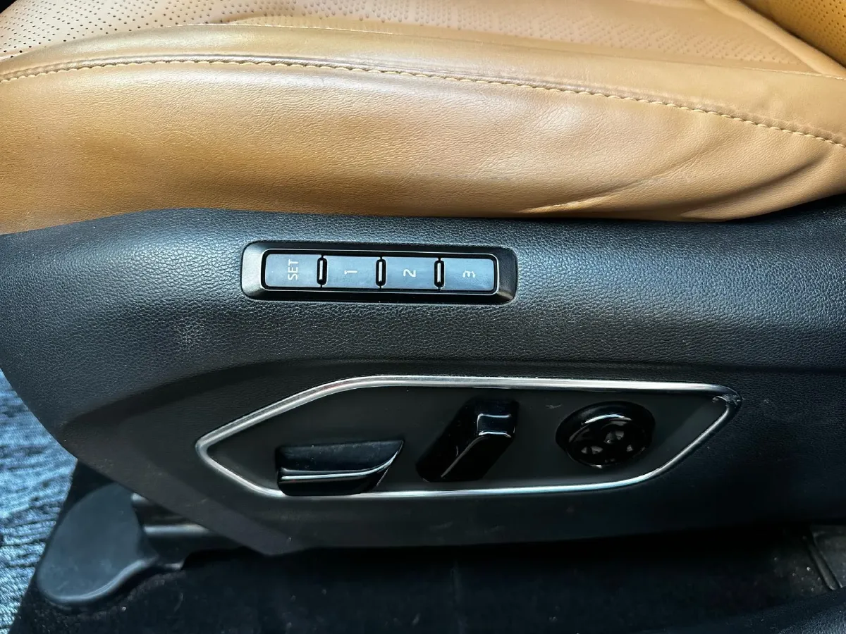 2020 BeiJing Auto X7 1.5T 188HP L4 7DCT,autocango,china used car exporter,china ev exporter,chinese used car exporter,chinese used ev exporter