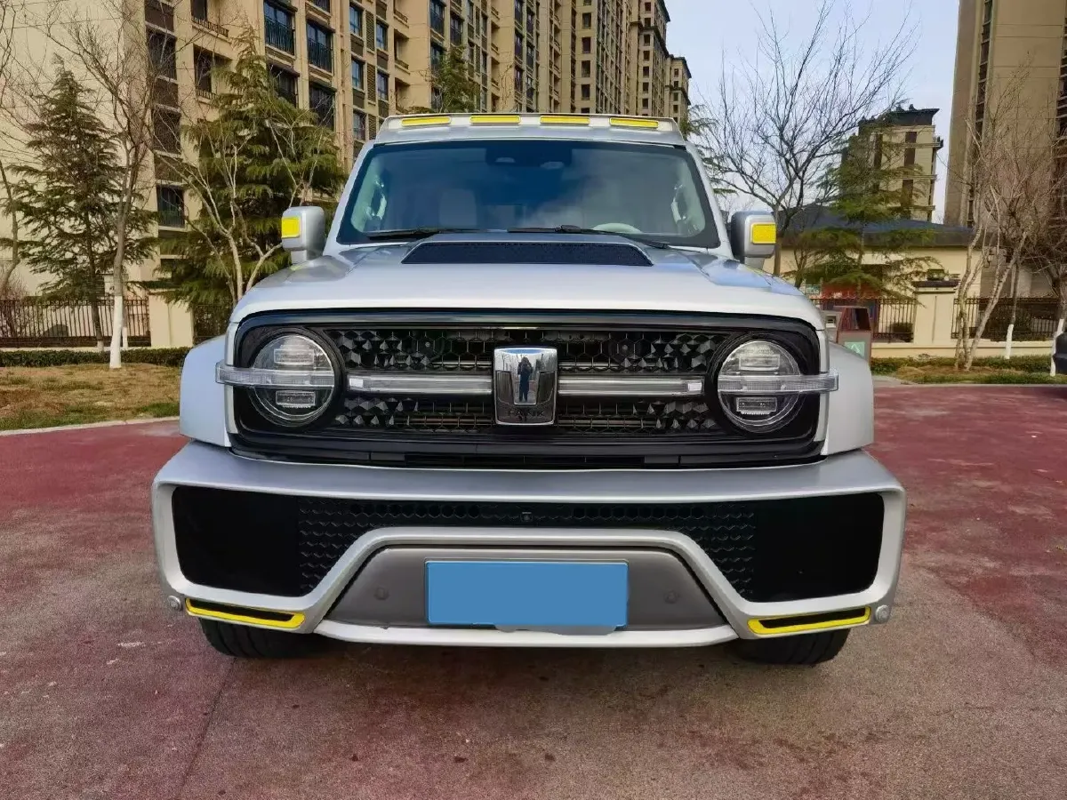 2021 Cyberspace 300 2.0T 227HP L4 8AT,autocango,china used car exporter,china ev exporter,chinese used car exporter,chinese used ev exporter
