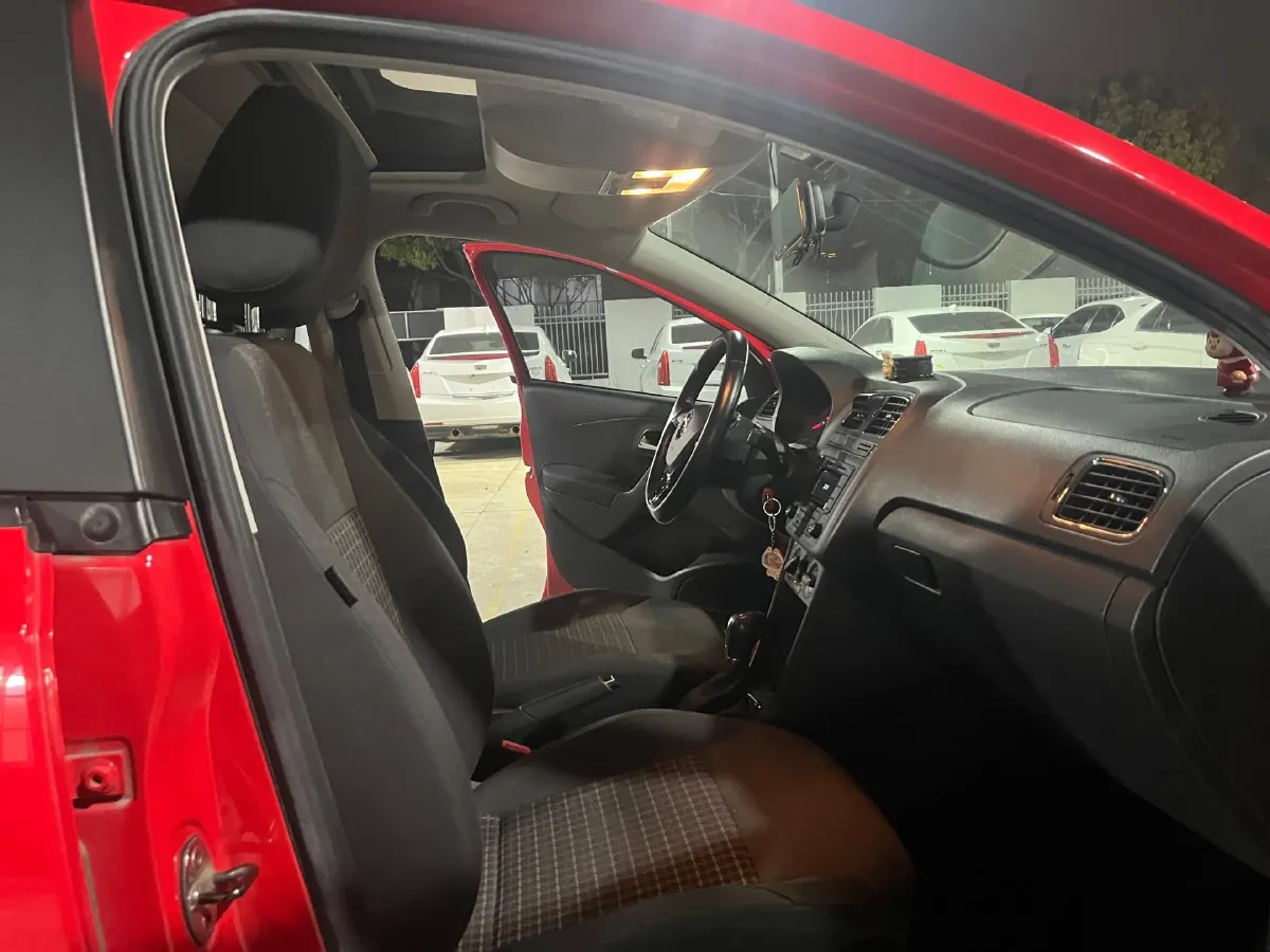 2019 Volkswagen Polo 1.5L 113HP L4 6AT,autocango,china used car exporter,china ev exporter,chinese used car exporter,chinese used ev exporter