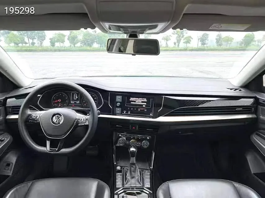 2019 Skoda Kodiak 2.0T 186HP L4 7DCT,autocango,china used car exporter,china ev exporter,chinese used car exporter,chinese used ev exporter