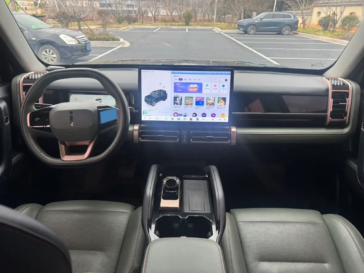 2024 Dongfeng RuiQi 7 2.0T 228HP L4 8AT,autocango,china used car exporter,china ev exporter,chinese used car exporter,chinese used ev exporter