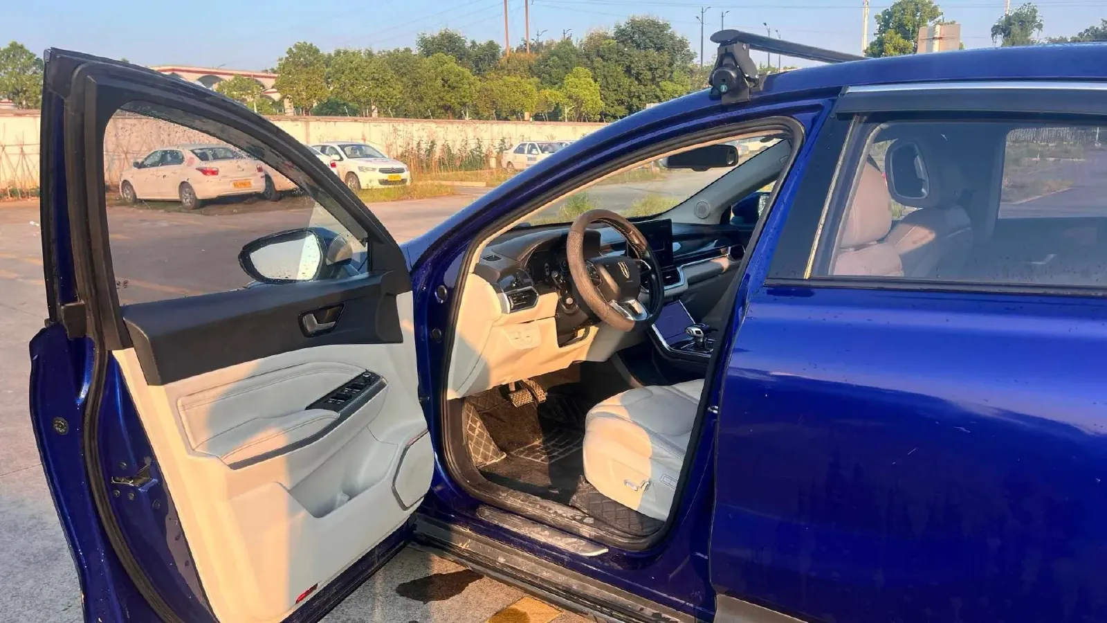 2019 HongQi E-HS3 BEV 52.5KWH,autocango,china used car exporter,china ev exporter,chinese used car exporter,chinese used ev exporter