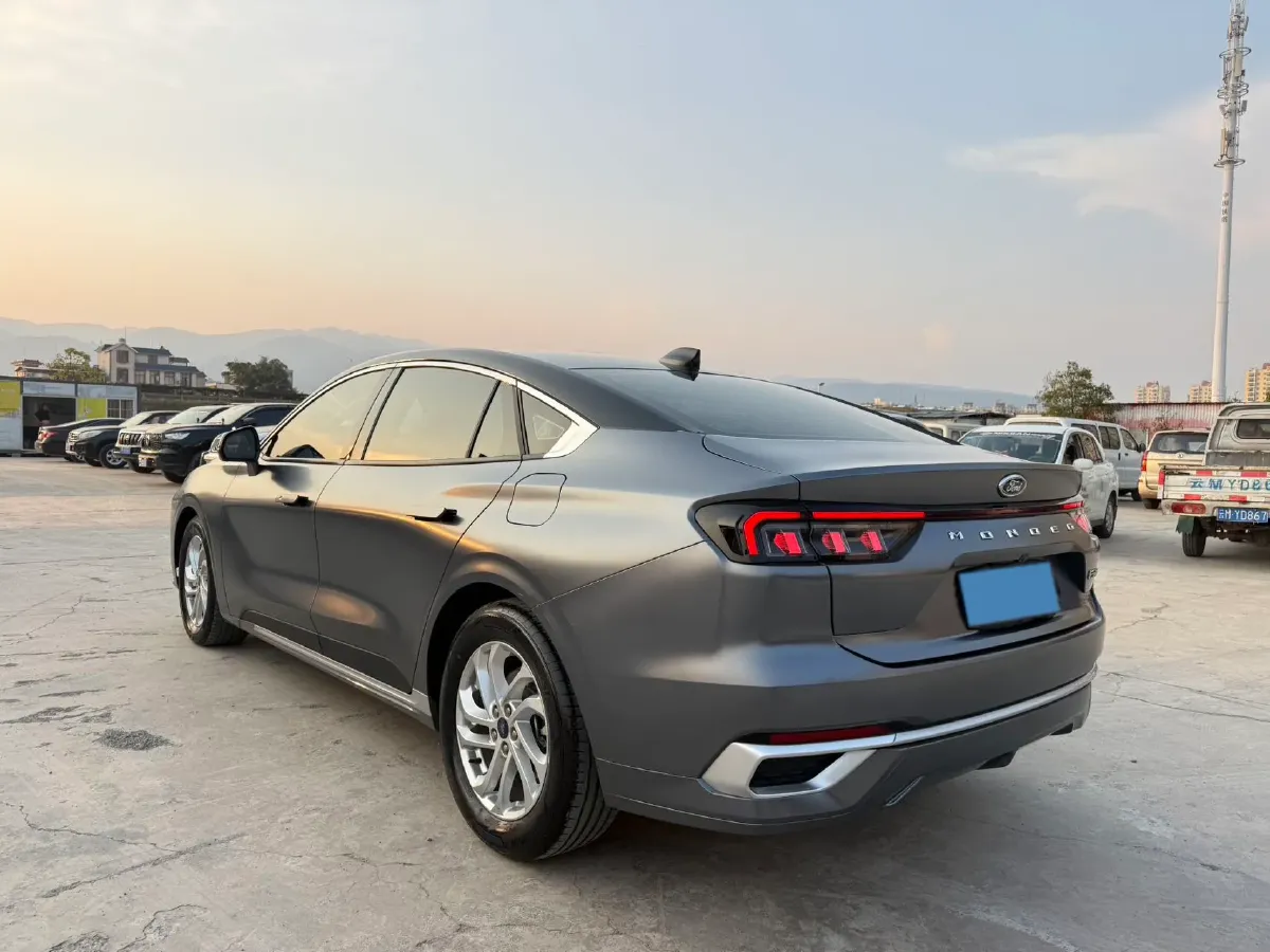 2023 Ford Mondeo 1.5T 190HP L4 8AT,autocango,china used car exporter,china ev exporter,chinese used car exporter,chinese used ev exporter