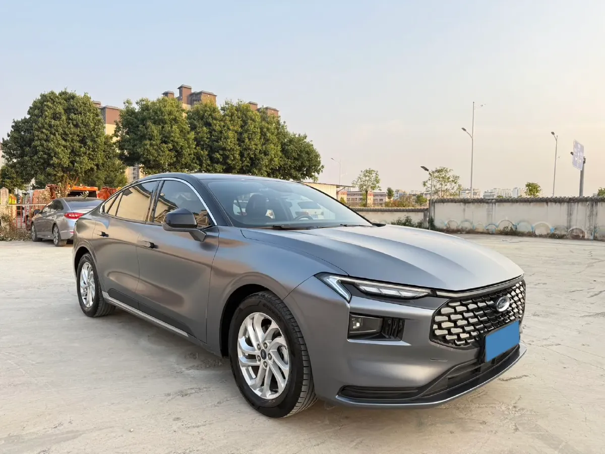 2023 Ford Mondeo 1.5T 190HP L4 8AT,autocango,china used car exporter,china ev exporter,chinese used car exporter,chinese used ev exporter