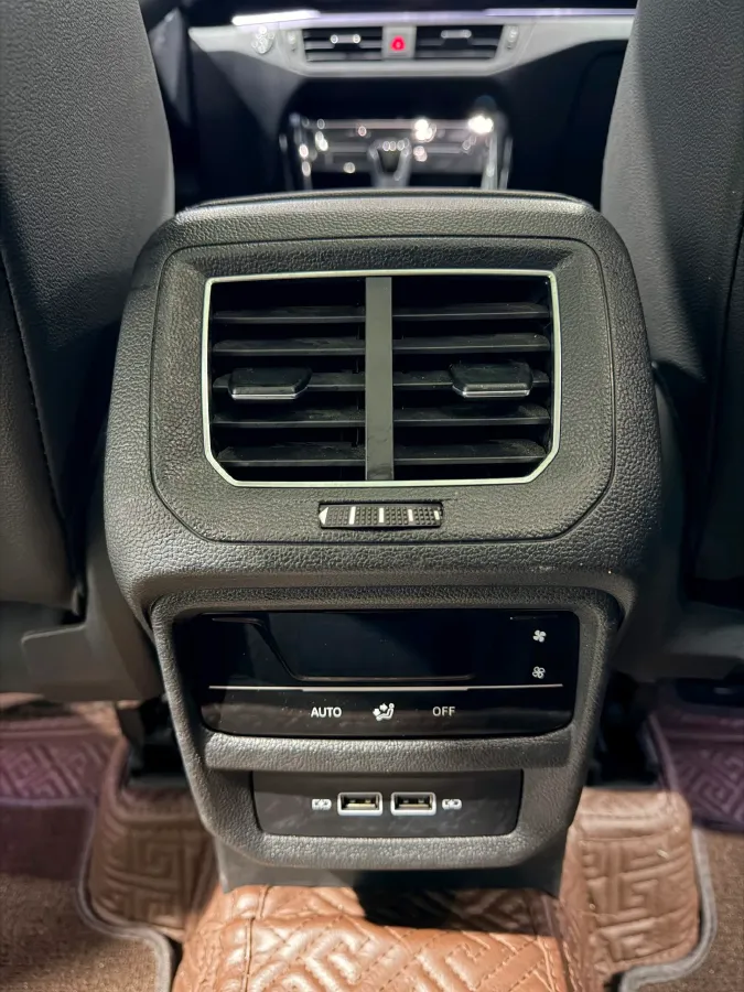 2022 Volkswagen Tayron 1.4T 150HP L4 7DCT,autocango,china used car exporter,china ev exporter,chinese used car exporter,chinese used ev exporter