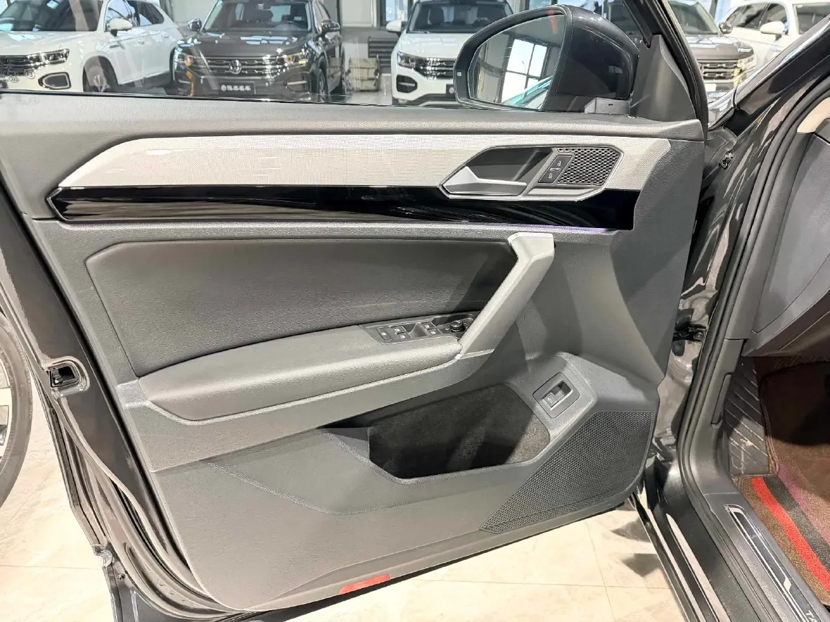 2022 Volkswagen Tayron 1.4T 150HP L4 7DCT,autocango,china used car exporter,china ev exporter,chinese used car exporter,chinese used ev exporter