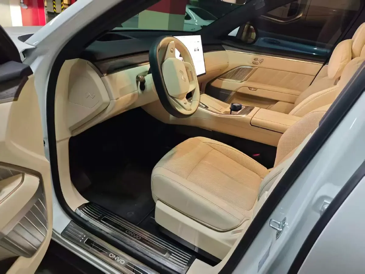 2025 ONVO L90 BEV,autocango,china used car exporter,china ev exporter,chinese used car exporter,chinese used ev exporter