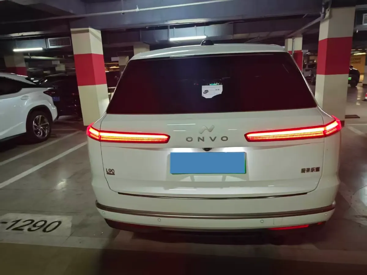 2025 ONVO L90 BEV,autocango,china used car exporter,china ev exporter,chinese used car exporter,chinese used ev exporter