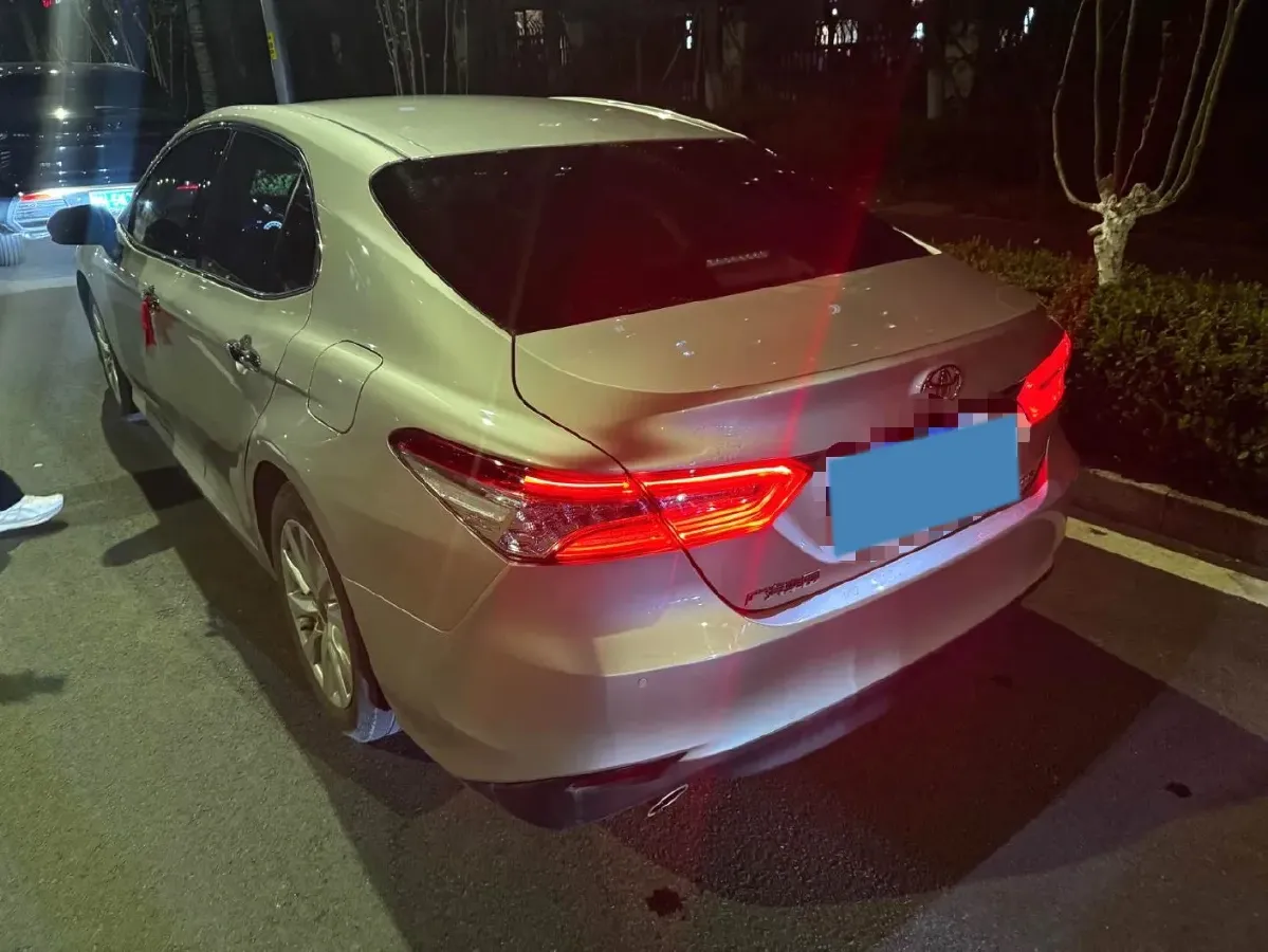 2019 Toyota Camry 2.0L 178HP L4 CVT,autocango,china used car exporter,china ev exporter,chinese used car exporter,chinese used ev exporter