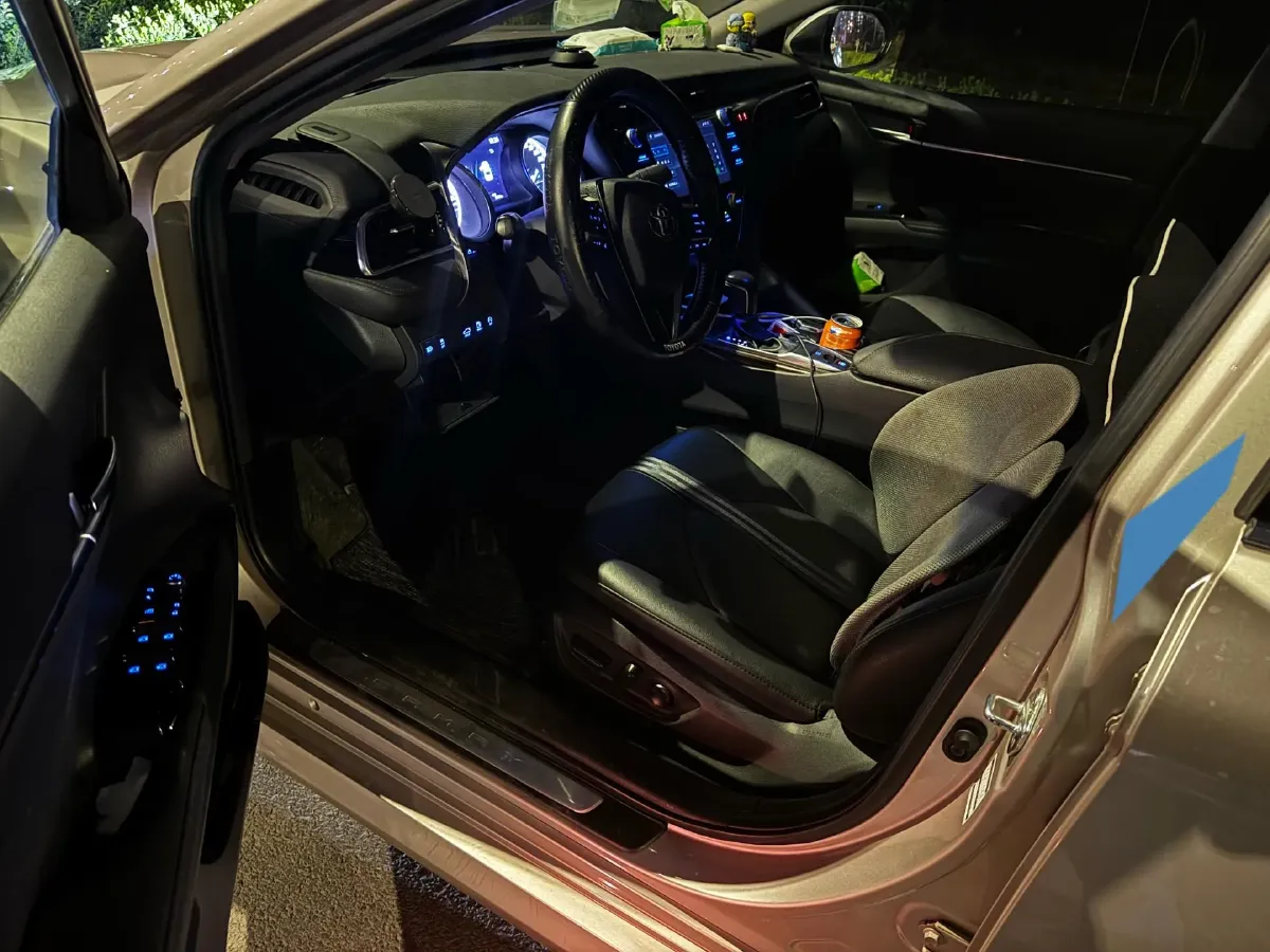 2019 Toyota Camry 2.0L 178HP L4 CVT,autocango,china used car exporter,china ev exporter,chinese used car exporter,chinese used ev exporter