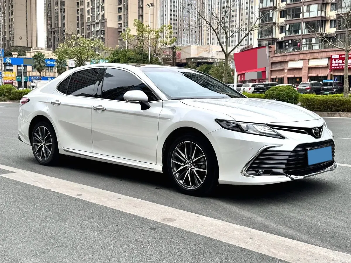 2021 Toyota Camry 2.5L 209HP L4 8AT,autocango,china used car exporter,china ev exporter,chinese used car exporter,chinese used ev exporter