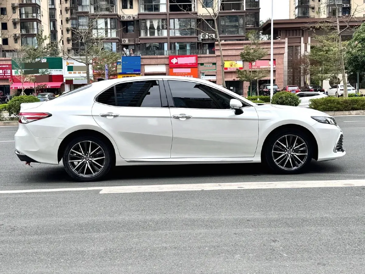 2021 Toyota Camry 2.5L 209HP L4 8AT,autocango,china used car exporter,china ev exporter,chinese used car exporter,chinese used ev exporter