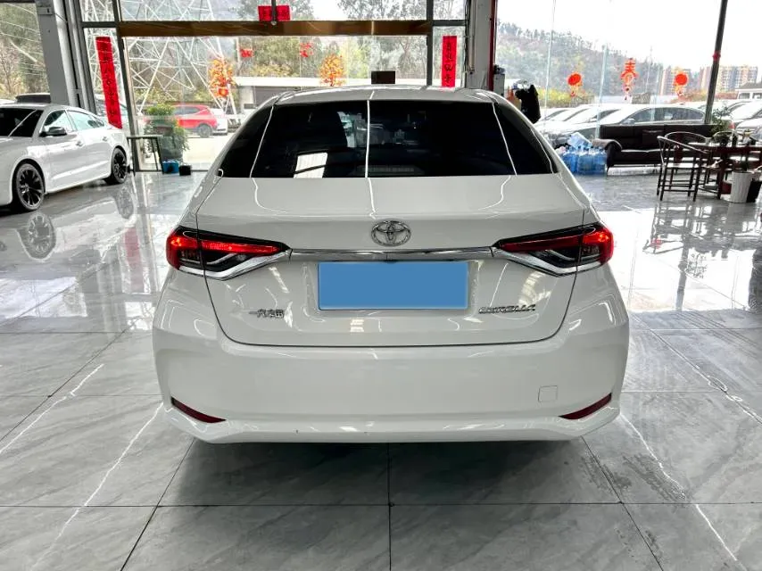 2021 Toyota Corolla 1.2T 116HP L4 CVT,autocango,china used car exporter,china ev exporter,chinese used car exporter,chinese used ev exporter