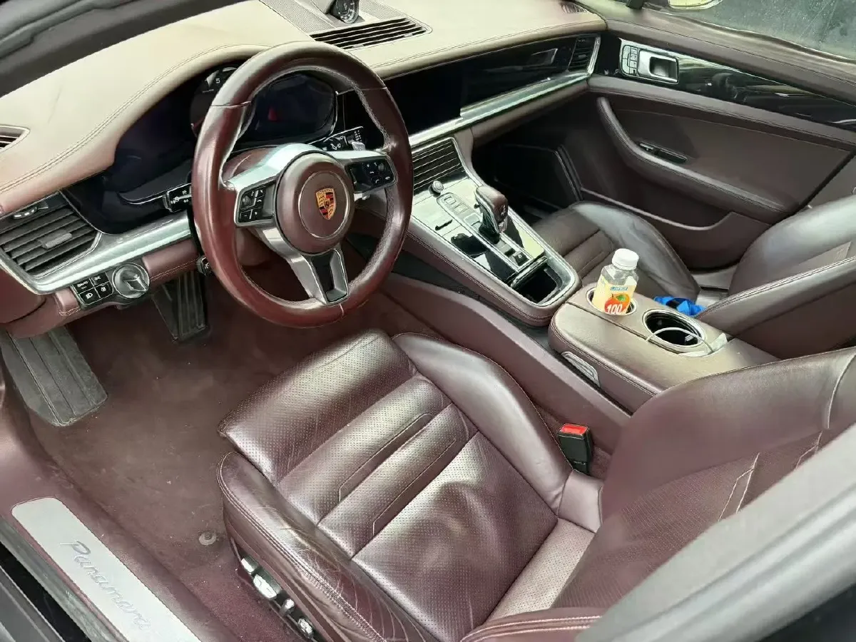 2017 BMW X6 3.0T 306HP L6 8AT,autocango,china used car exporter,china ev exporter,chinese used car exporter,chinese used ev exporter