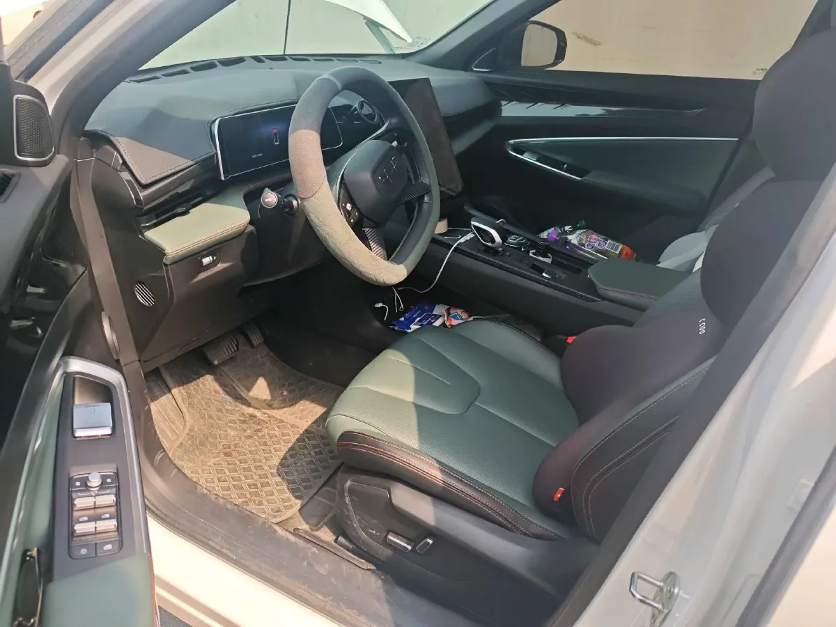 2024 Geely Azkarra 1.5T 181HP L4 7DCT,autocango,china used car exporter,china ev exporter,chinese used car exporter,chinese used ev exporter