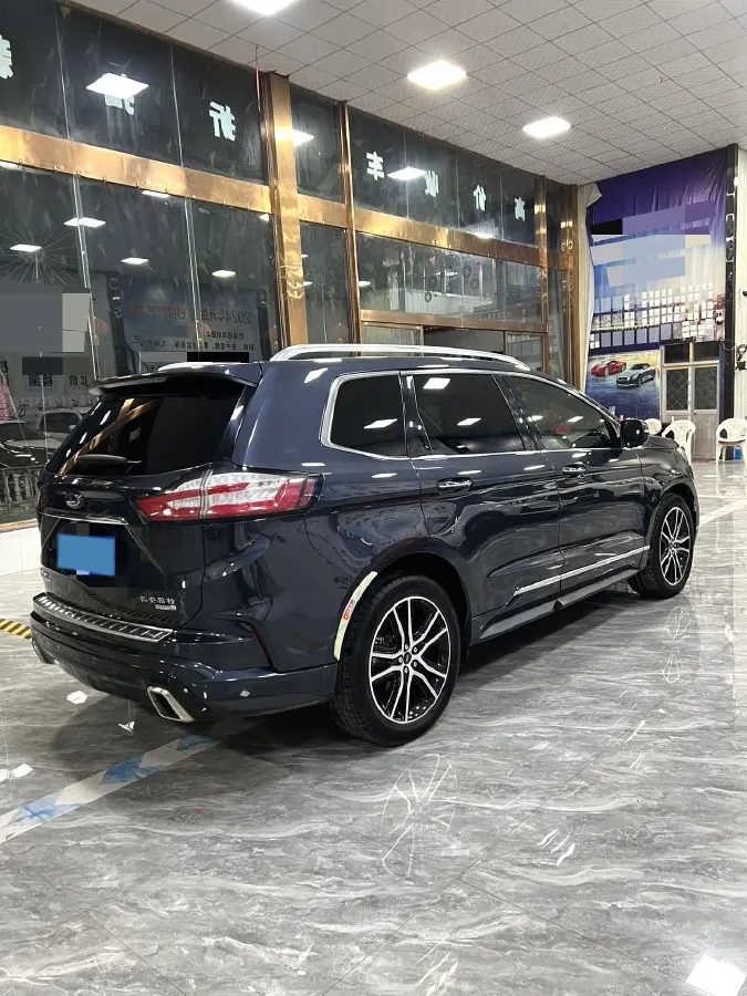 2020 Ford Edge 2.0T 245HP L4 8AT,autocango,china used car exporter,china ev exporter,chinese used car exporter,chinese used ev exporter